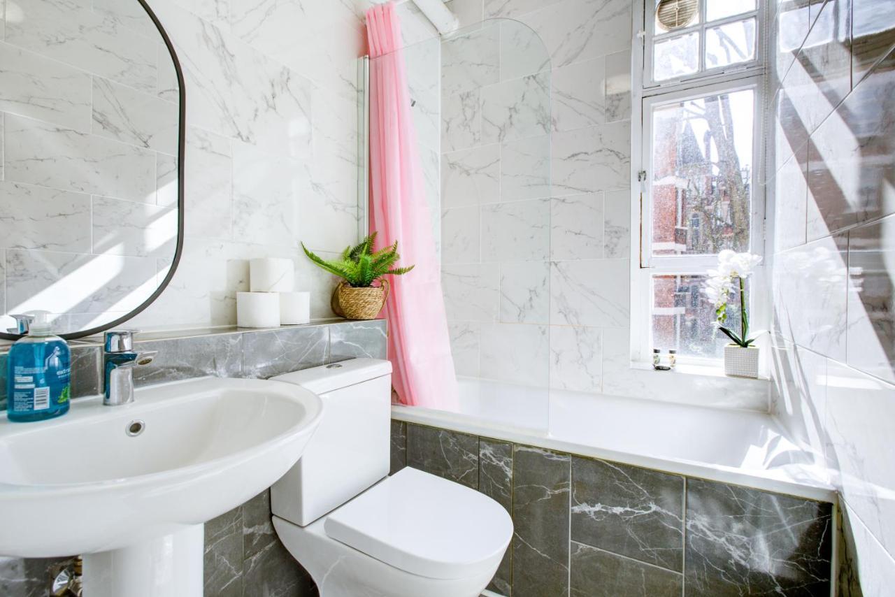 Oxford Street - Mayfair, Central London Budget Apartment Экстерьер фото